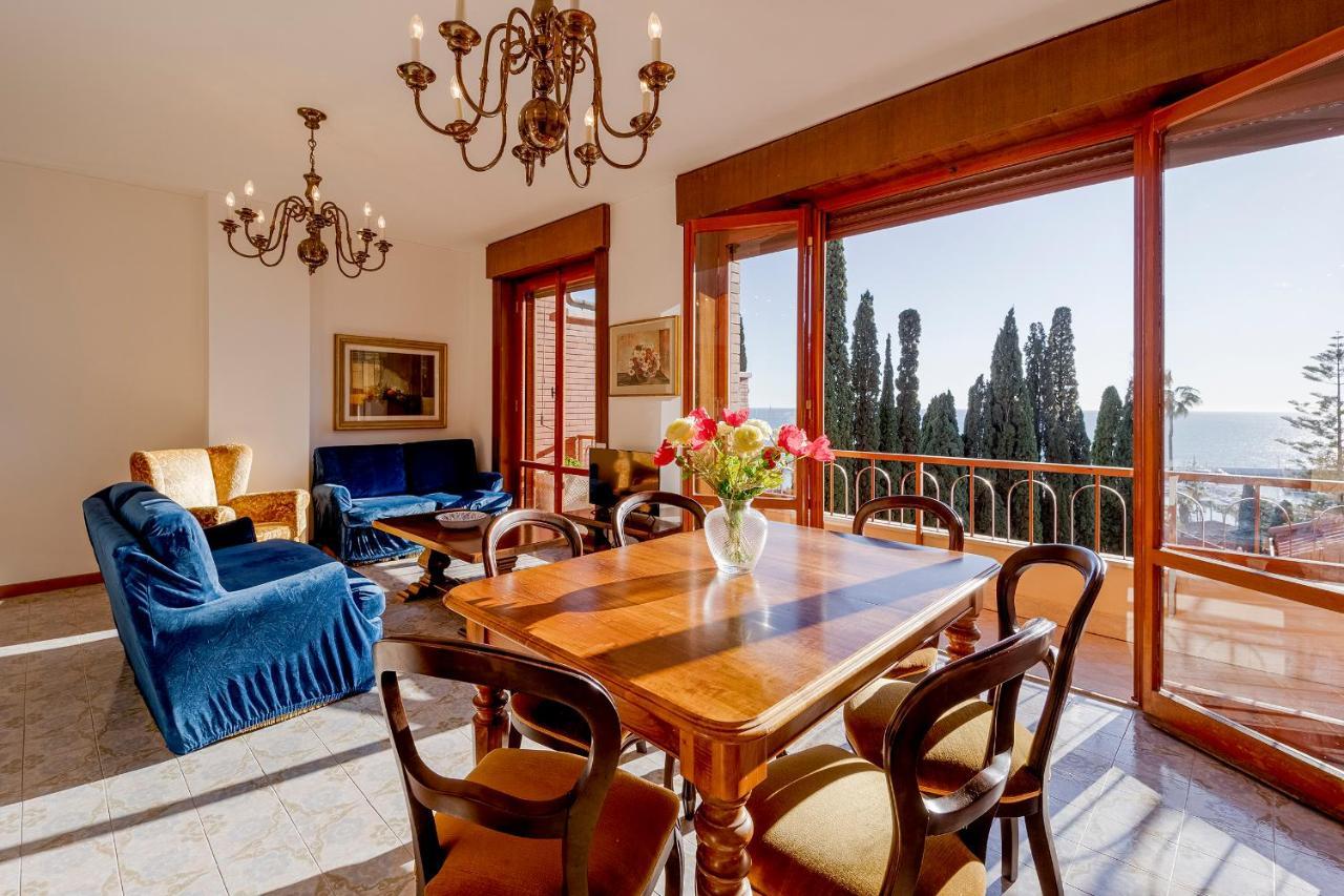 Apartament Portosole Attic - With Terrace And Private Parking *